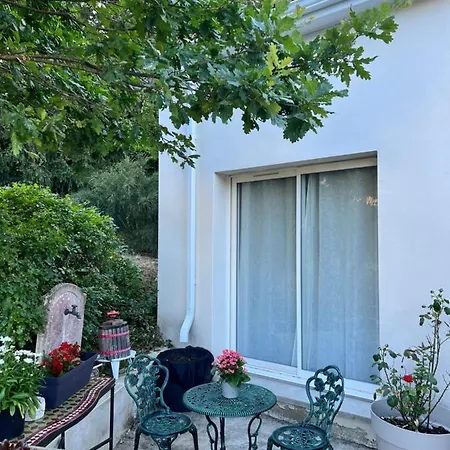 Logement Dans Propriété Privée. * Saint-Amans-Soult