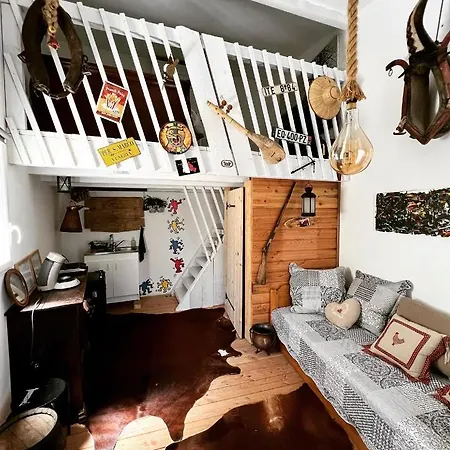 Logement Dans Propriété Privée.