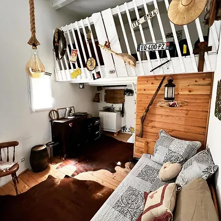 Logement Dans Propriété Privée.